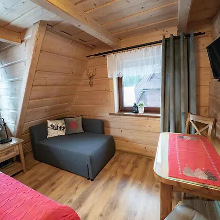 Wynajem Pokoi Mariusz Bieganski Habitación en casa particular *