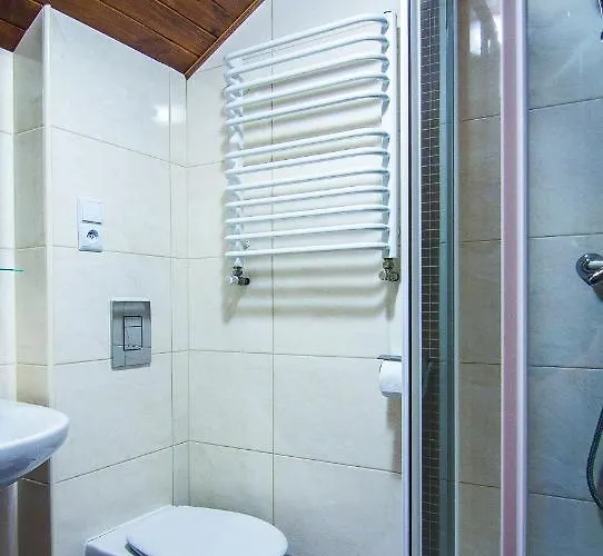 Wynajem Pokoi Mariusz Bieganski *