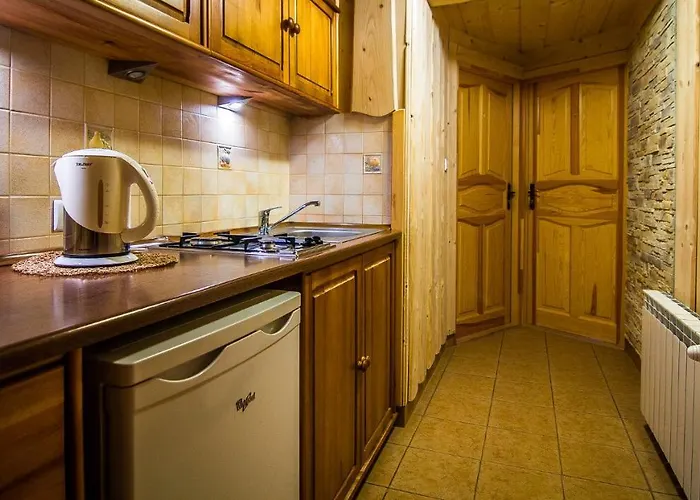 Wynajem Pokoi Mariusz Bieganski *