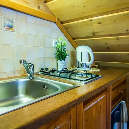 Wynajem Pokoi Mariusz Bieganski *