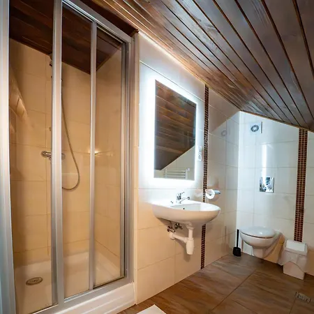 Wynajem Pokoi Mariusz Bieganski Проживание в семье